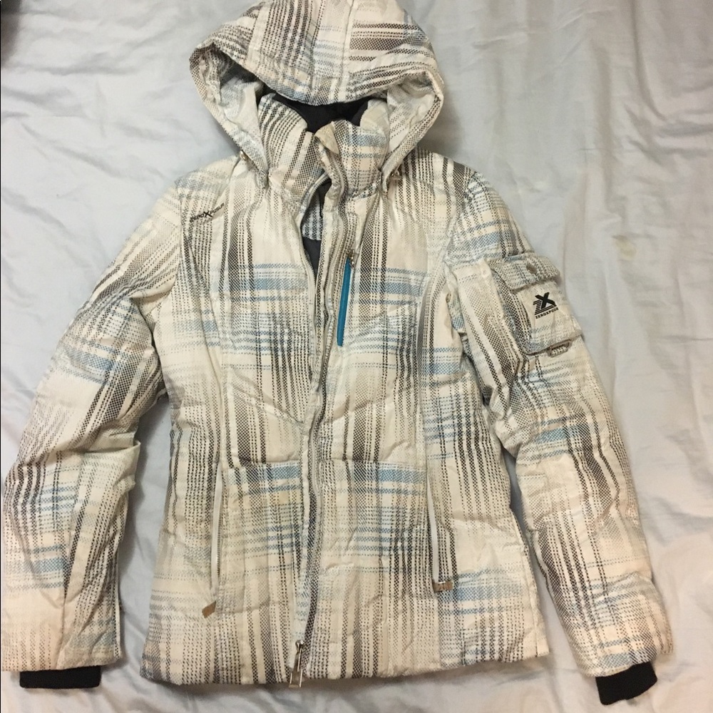 Women’s Winter Coat Blue And White